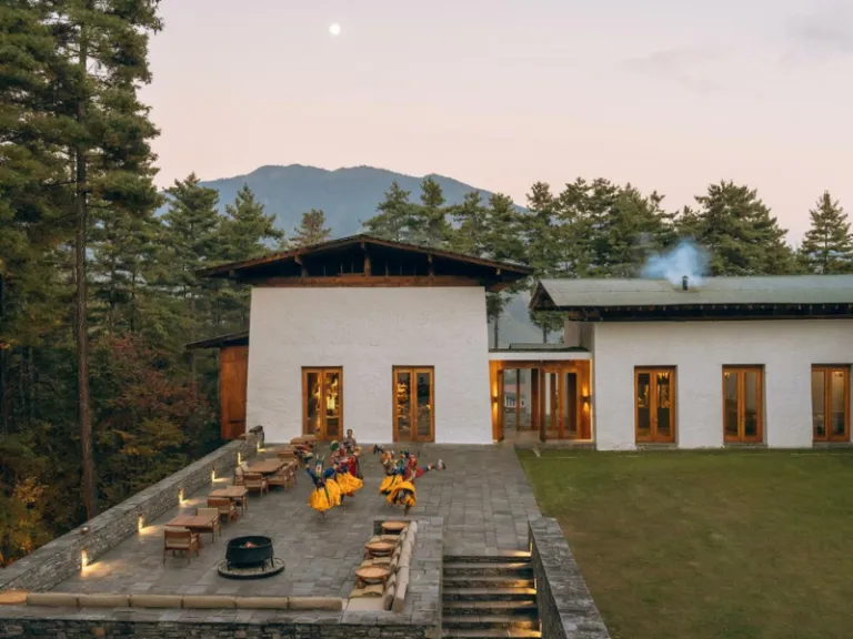 Bhutan Luxury Tours Amankora Luxury Accommodation